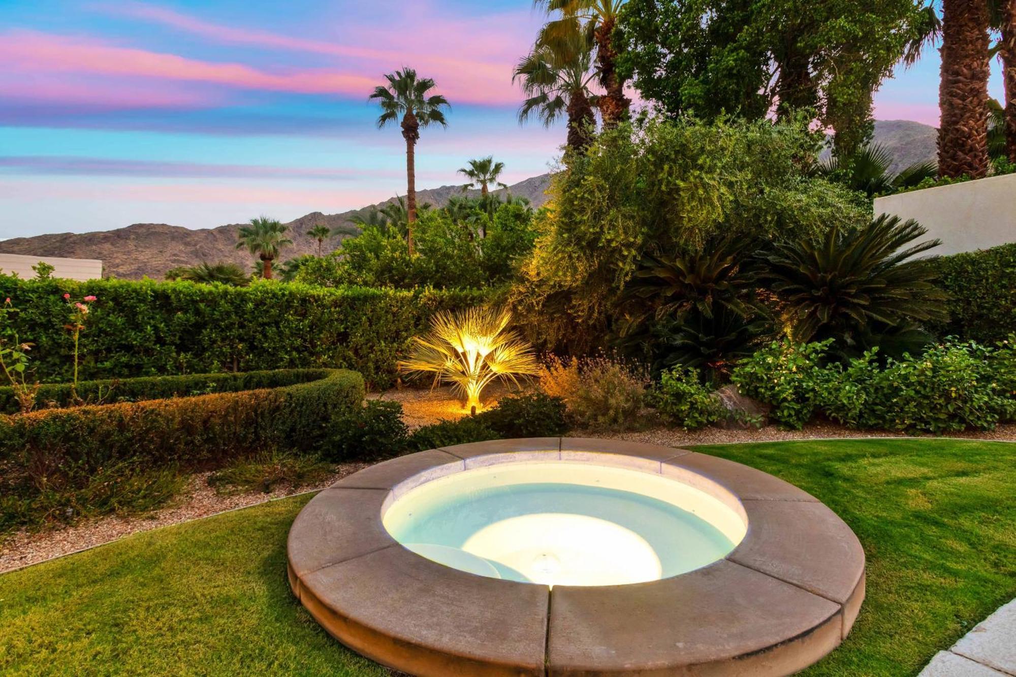 Palm Springs Style Permit# 2875 Villa Exterior photo